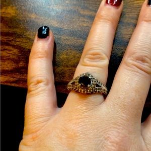 Black fashion ring